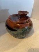 POTTERY FOUNTAIN PIECE