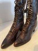 10” VINTAGE LEATHER LADYS BOOTS ANTIQUE