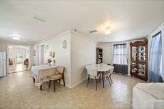 Prime Auction Opportunity in Pinecraft, Florida