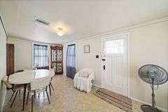 Prime Auction Opportunity in Pinecraft, Florida