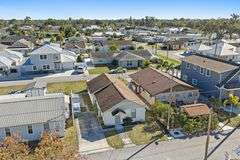 Prime Auction Opportunity in Pinecraft, Florida