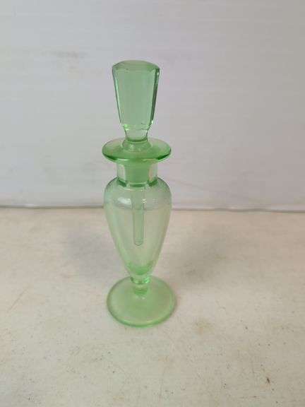 Victorian glass perfume decanter green with glass dabber