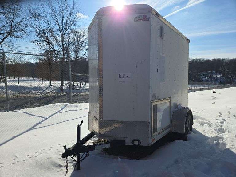 Cargo Mate 5'x9.5' enclosed trailer