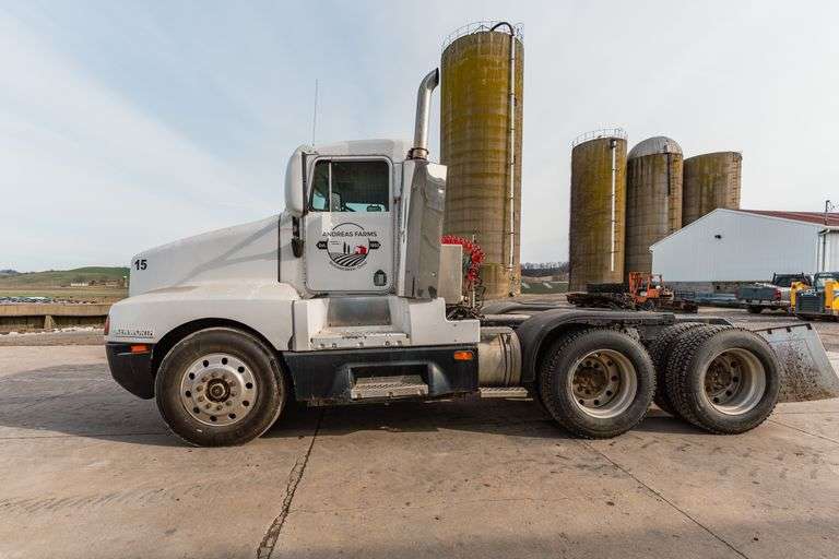 1995 Kenworth T600 Semi