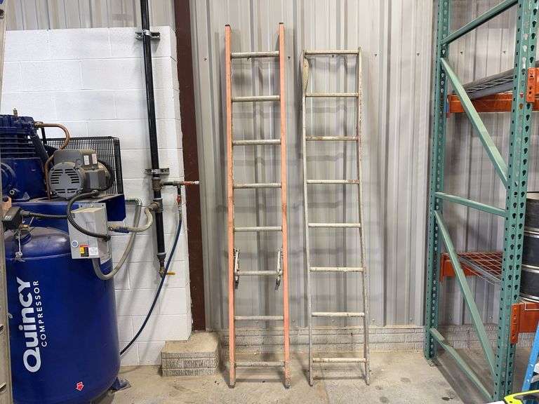 (2) Aluminum Ladders