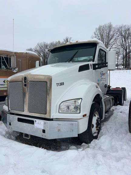 2018 Kenworth T880 miles & hrs unknown - doesn't run
