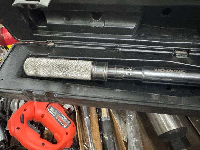 Uncatalogued Lots - Selling Live