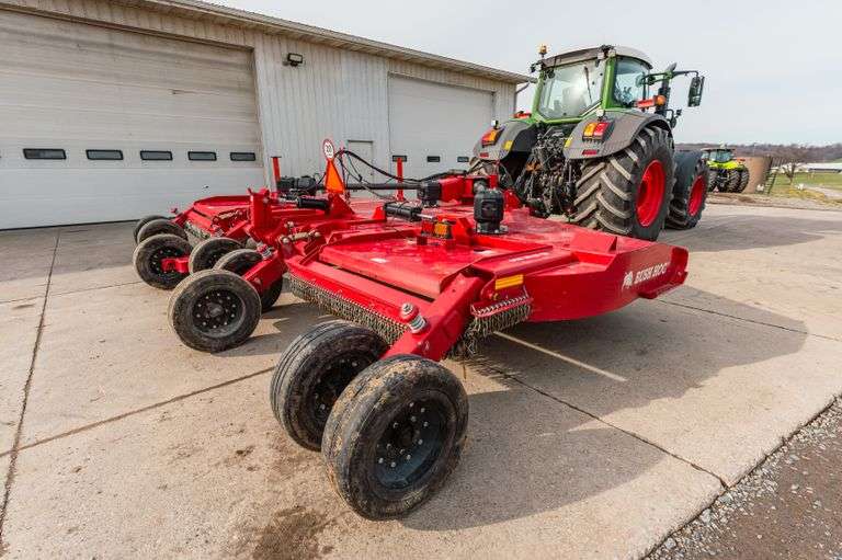 2025 Bush Hog 12820 Mower (Like New)