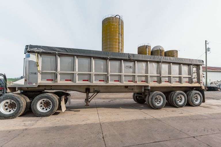 2008 TrailStar 36' dump trailer