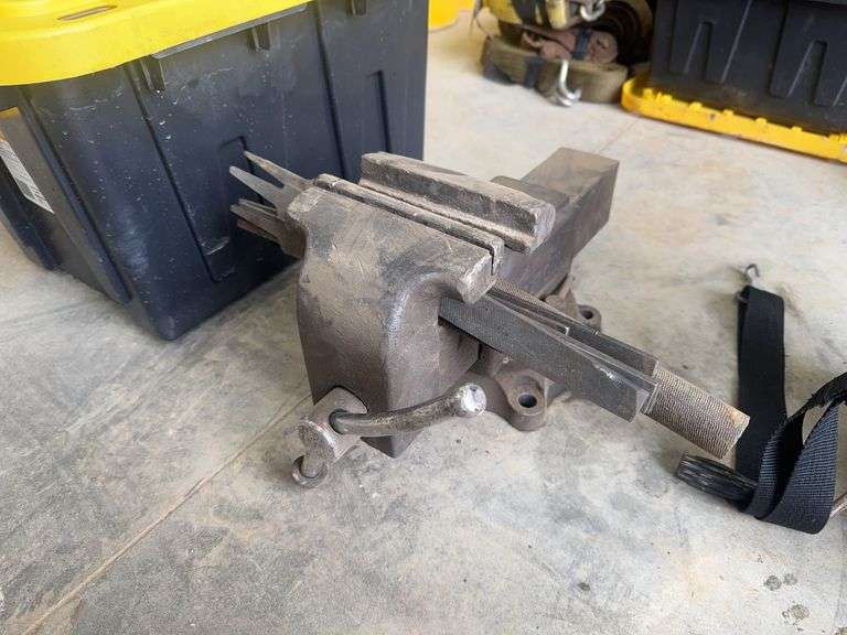 Wilton Vice and Files