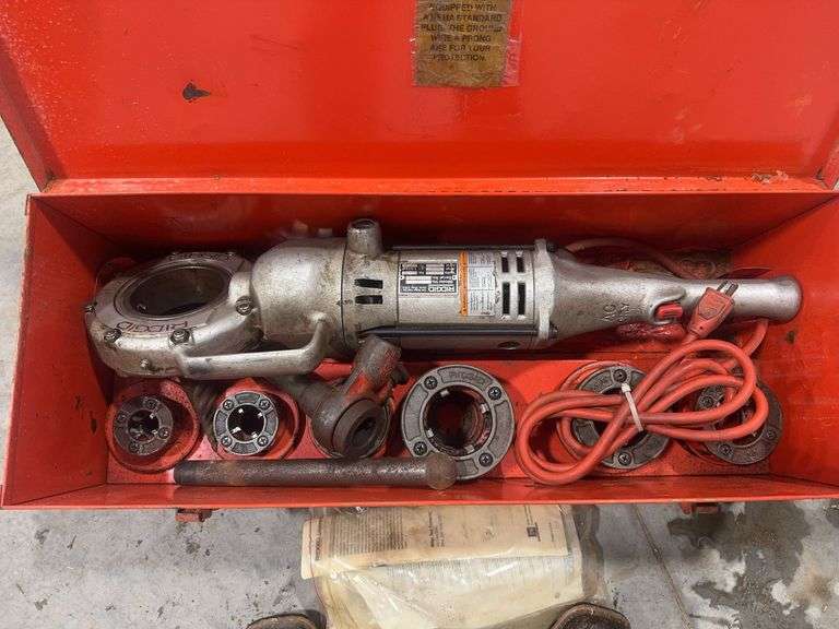 161 Power Threader Ridgid Power Threader and Dies - Kaufman Realty & Auctions