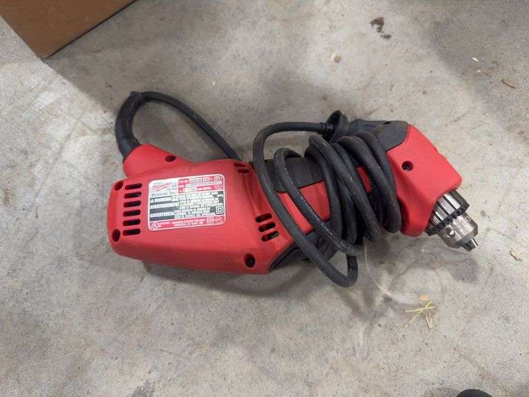 Milwaukee Reversing Drill