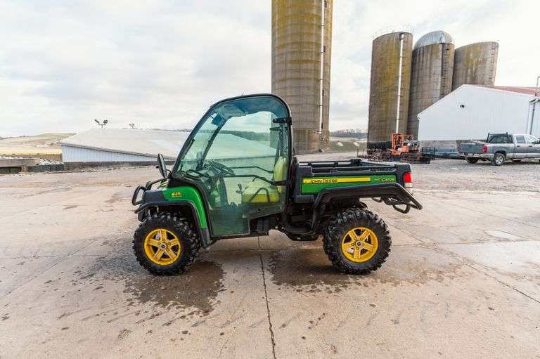 2014 John Deere 825i 4x4 Gator