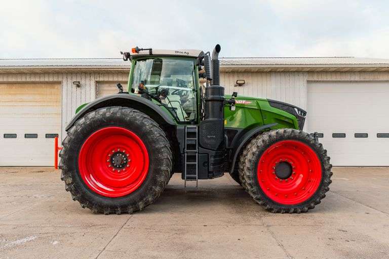 2020 Fendt 1038 G2 Vario Tractor