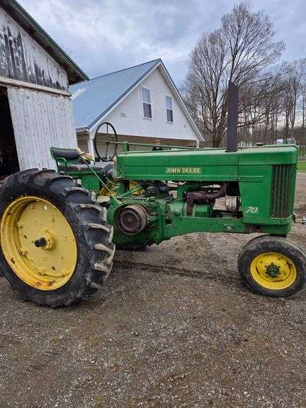 John Deere 70