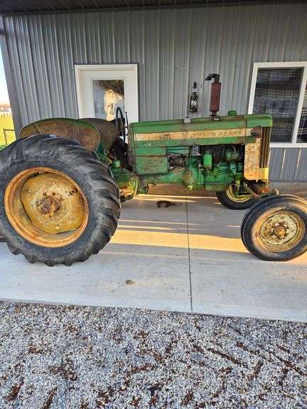 John Deere 420