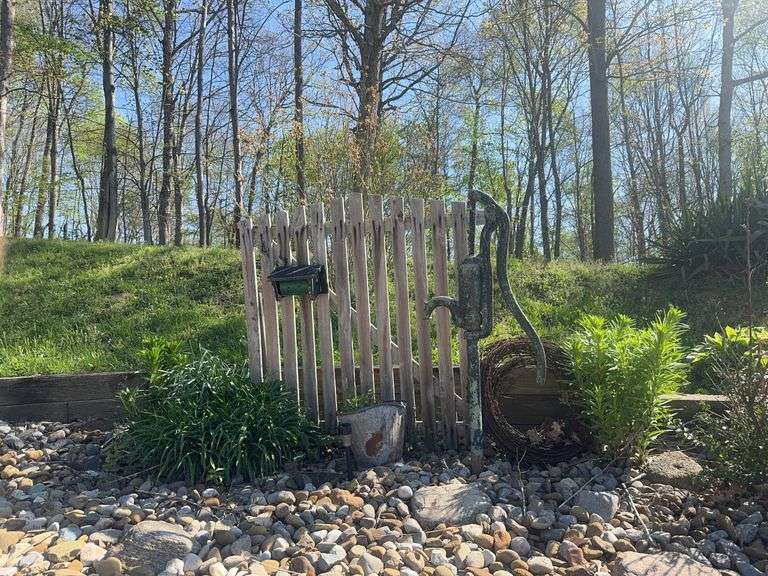 Water Pump Decor