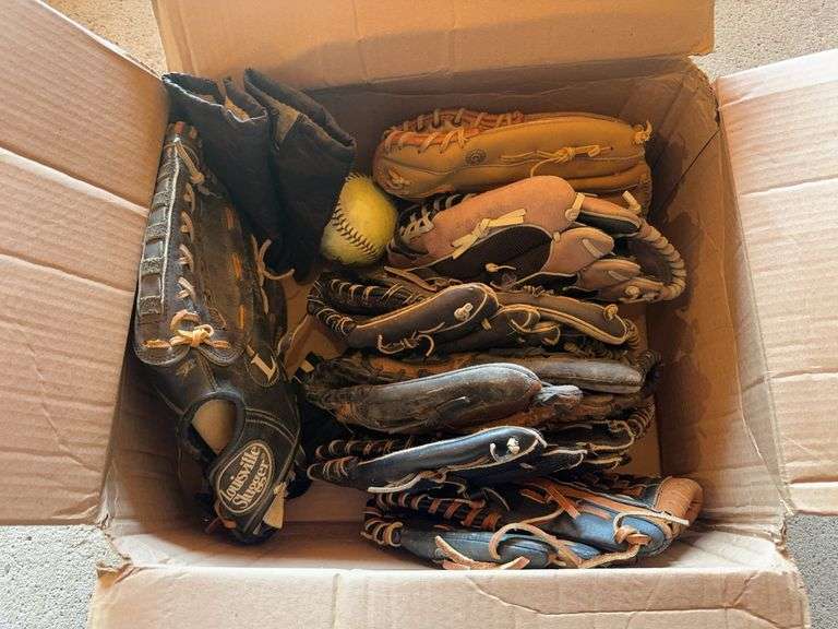 Softball Gloves