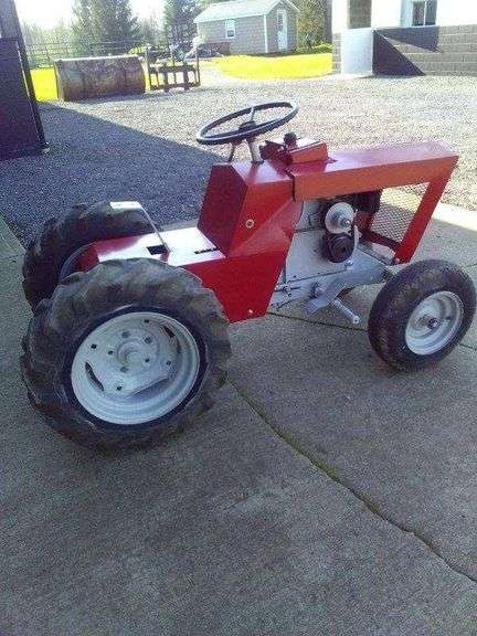 Farmette garden tractor