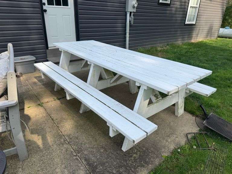 Poly Picnic Table