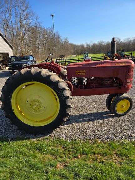 Massey Harris 101 Junior Twin Power