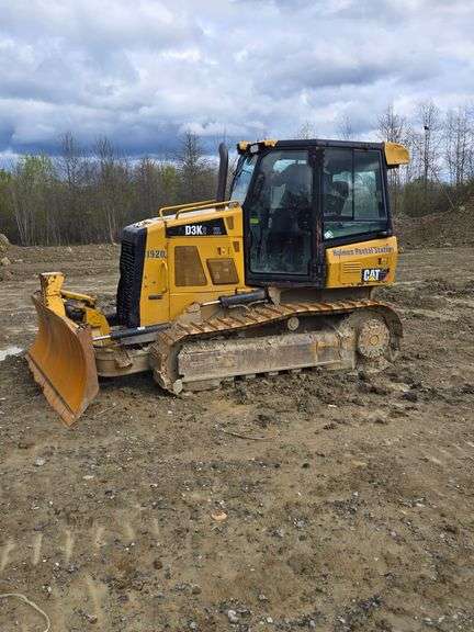 Cat D3KXL Dozer
