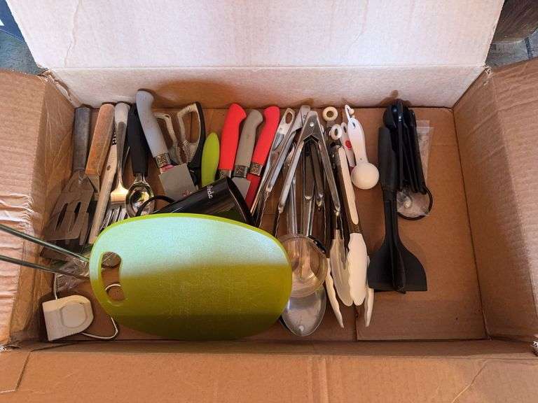 Kitchen Utensils and Knives