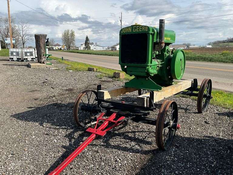John Deere W Power unit on wagon