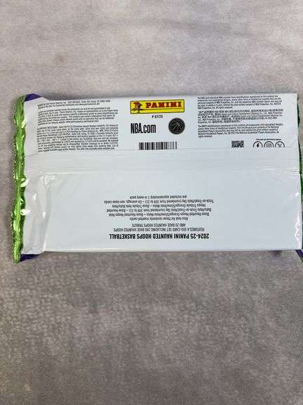 2024/25 Panini Haunted Hoops Basketball sealed box 40 packs/box