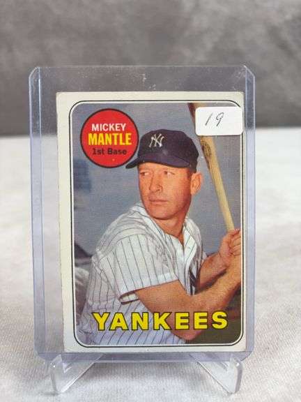 Mickey Mantle 1969 Topps, name on back, w/ blue ink