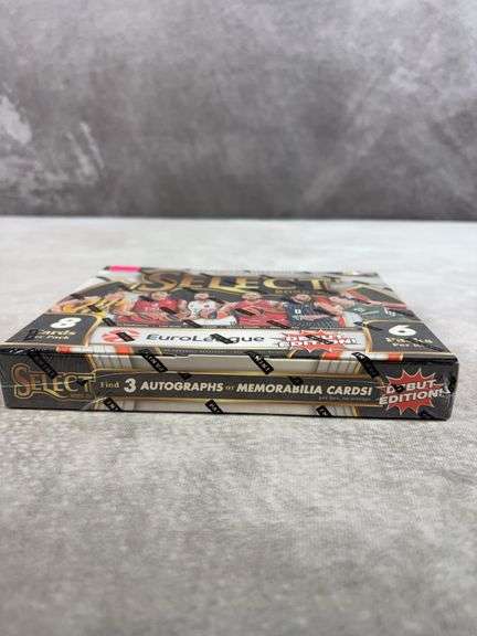 2025/26 Select Euroleague Sealed Hobby Box 3 Autograph/Memorabilia