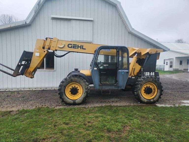 2017 Gehl RS844