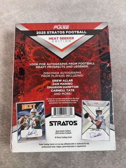 2025 Stratos Football Heat Seeker Sealed Box 1 autographed card
