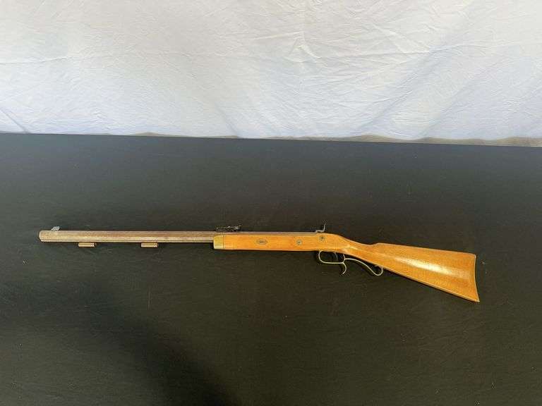 Springfield Hawkins Black Powder 50 Cal *ALL GUN BUYERS MUST BE 18 YEARS OR OLDER. VALID ID MUST BE 