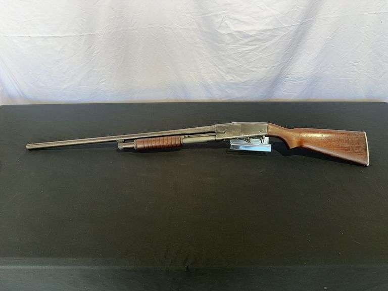 Westernfield Mod. XNH 565-E 12 Ga. 2 3/4” Cham. Shotgun *ALL GUN BUYERS MUST BE 18 YEARS OR OLDER. V