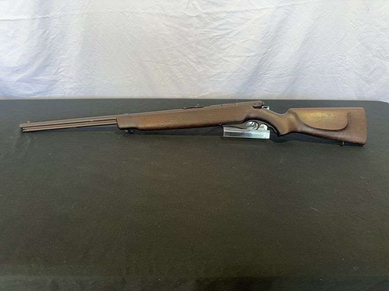 Westernfield .22-L-LR. *ALL GUN BUYERS MUST BE 18 YEARS OR OLDER. VALID ID MUST BE SHOWN AT PICK-UP.