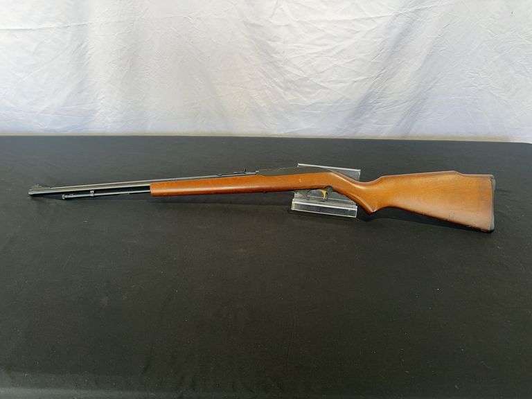 Marlin Firearms Mod. 60 Micro-Groove Barrel Cal. .22 LR. *ALL GUN BUYERS MUST BE 18 YEARS OR OLDER. 