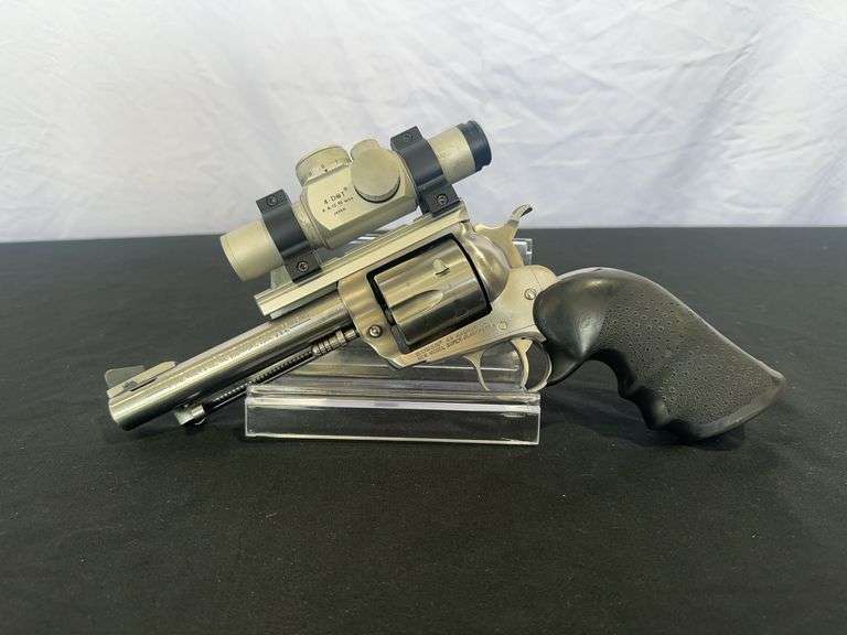 Sturm Ruger New Mod. .44 Magnum Cal. Super BlackHawk Handgun *ALL GUN BUYERS MUST BE 21 YEARS OR OLD