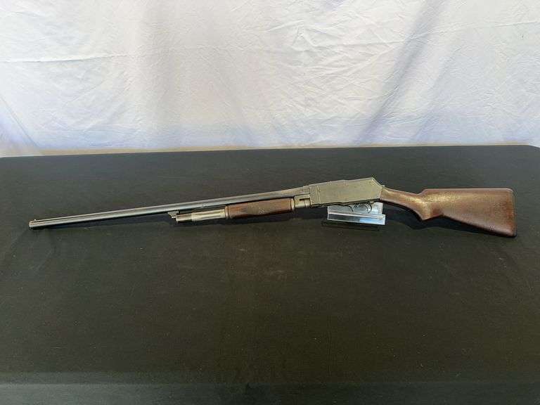 Westernfield Browning Mod. 30 12 GA. Fixed Full Shotgun *ALL GUN BUYERS MUST BE 18 YEARS OR OLDER. V