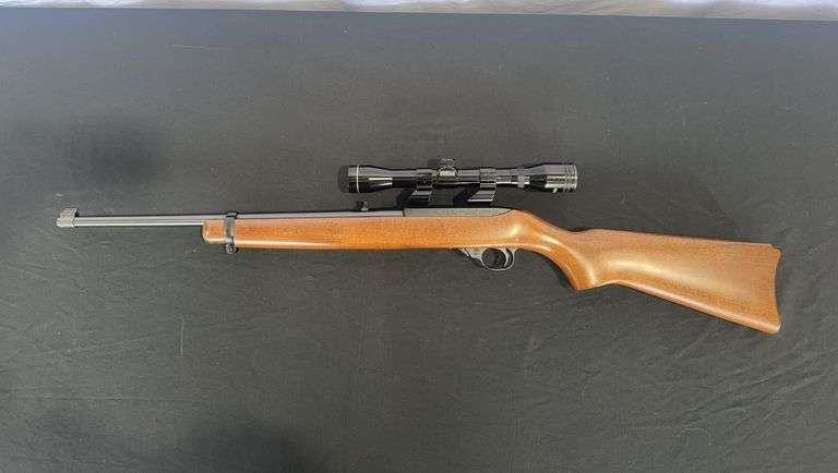 Sturm Ruger Mod. 10/22 Carbine .22 LR w/ Tasco Pronghorn 4x32 Scope *ALL GUN BUYERS MUST BE 18 YEARS