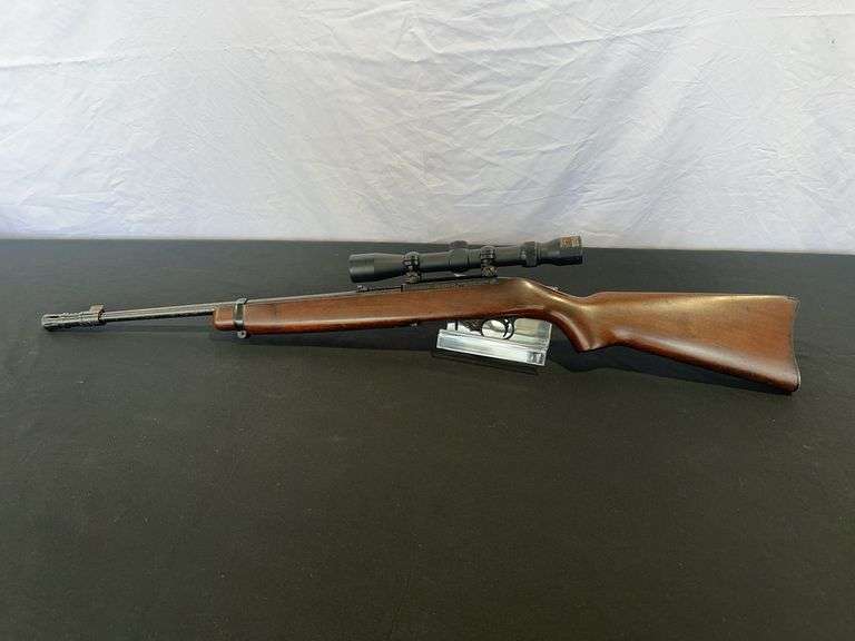 Sturm Ruger Mod. 10/22 Carbine Cal. .22 LR. *ALL GUN BUYERS MUST BE 18 YEARS OR OLDER. VALID ID MUST