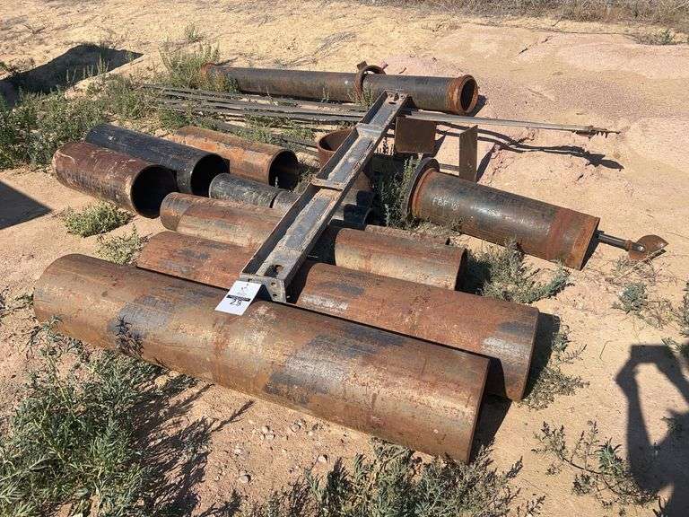 Misc metal pipe & fittings