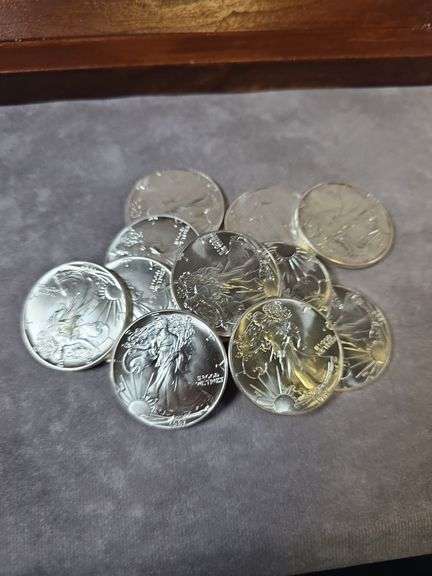 LOT OF 12-1987 SILVER EAGLES BU