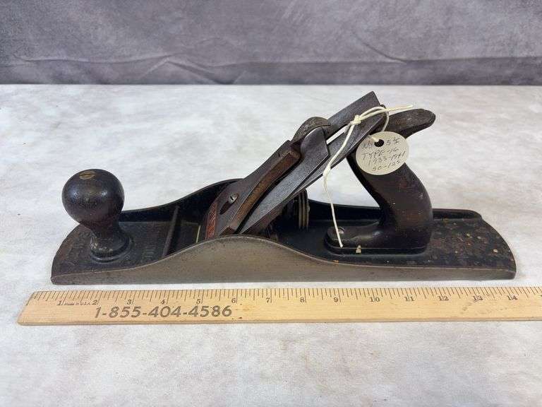 Stanley/Bailey No. 5 1/2 Type - 16 Plane