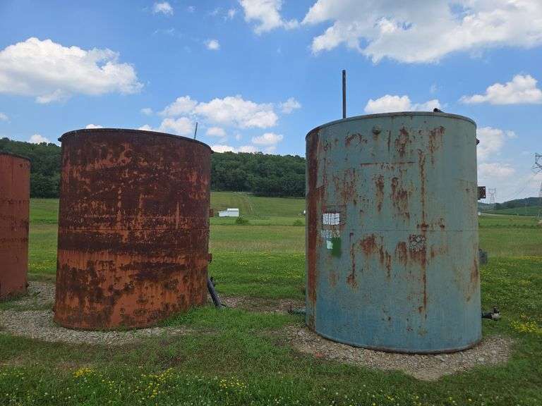 (2) Oil tanks- 100BBL