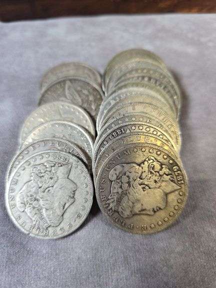 ROLL OF 20 MORGAN DOLLARS