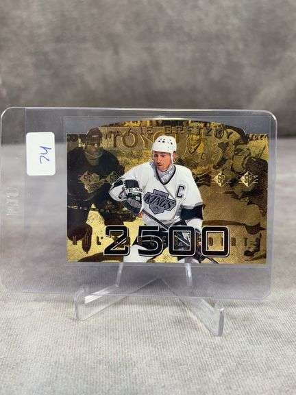 1995 Upper Deck SP Wayne Gretzky 2500 Career Points Card