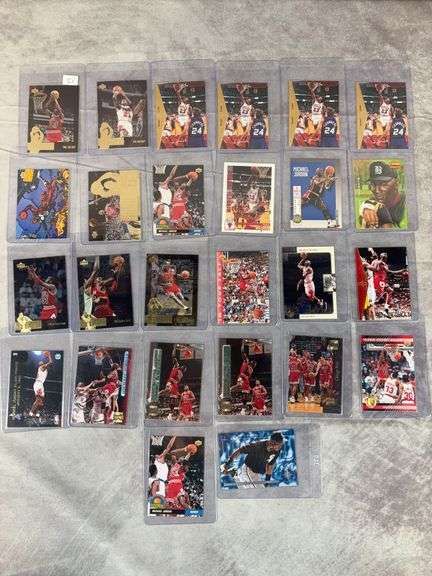 26 Card- Michael Jordan Lot