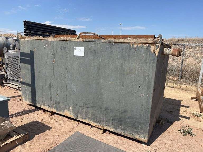 open top liquid storage tank