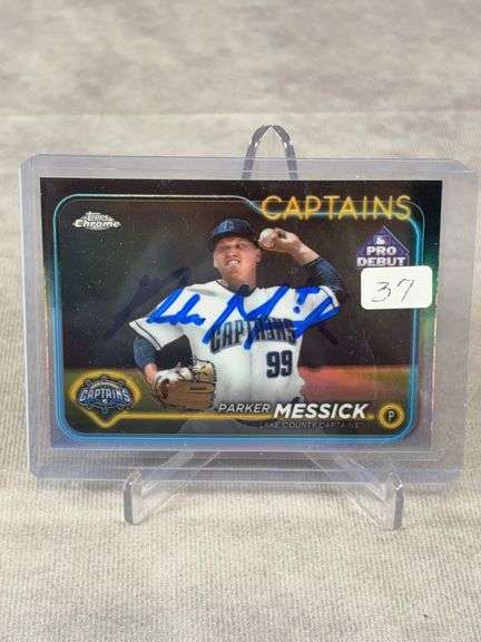 Parker Messick signed Rookie card Topps Chrome, JSA